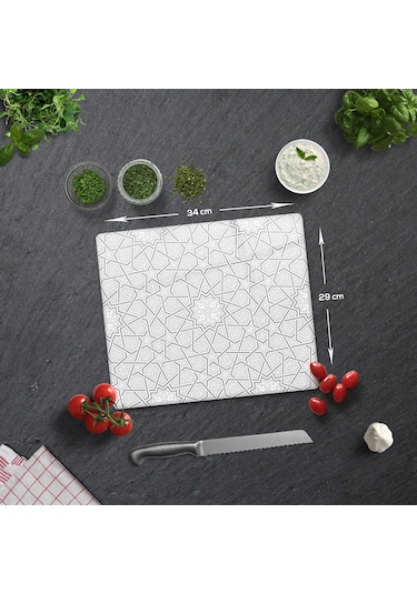Selçuklu Motifi Desenli Cam Kesme Tahtası 29cm X 34cm