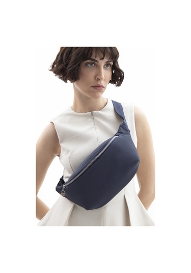 Unıted Colors Of Benetton Kadın Çapraz Çantası C.bnt 1606 Lacivert Lacivert