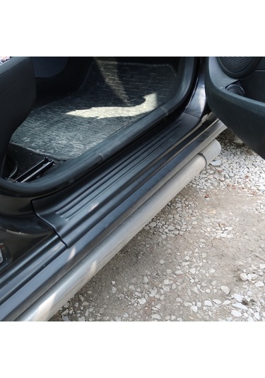 Dacia Sandero 2012- 2020 Yılları Arası Kapı Eşiği 4 Parça