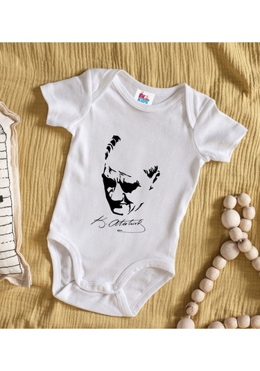 Bk Kids Atatürk Temalı Beyaz Bebek Body Zıbın-25 Çok Renkli