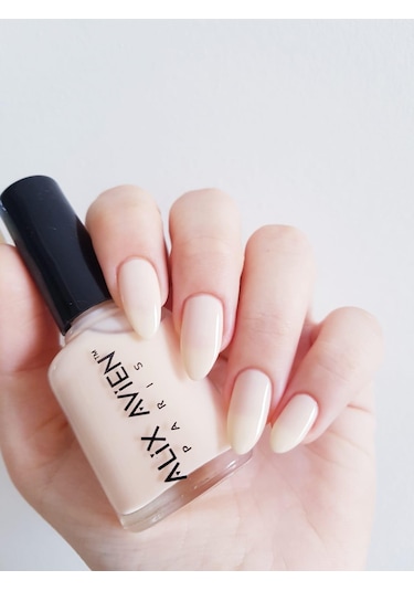 Alix Avien Krem Rengi Oje 06 Yüksek Pigmentli Uzun Süreli Kalıcılık Hızlı Kuruma Nail Lacquer 06