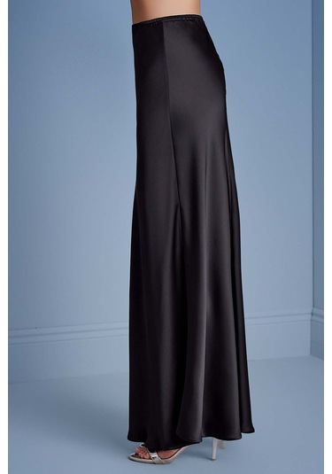 Evaze Siyah Saten Etek Siyah