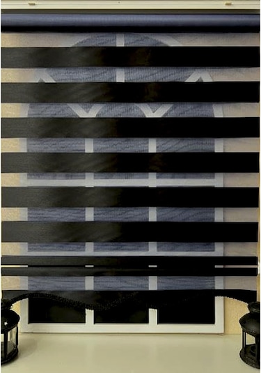 Siyah Bambu Zebra Stor Perde Etek Dilimli