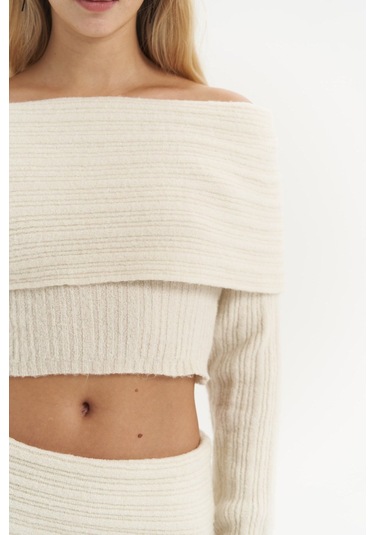 Sevara Carmen Yaka Ekru Triko Takım Ekru