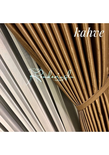 Parlak ve Hafif Monoray Kumaş Fon Perde