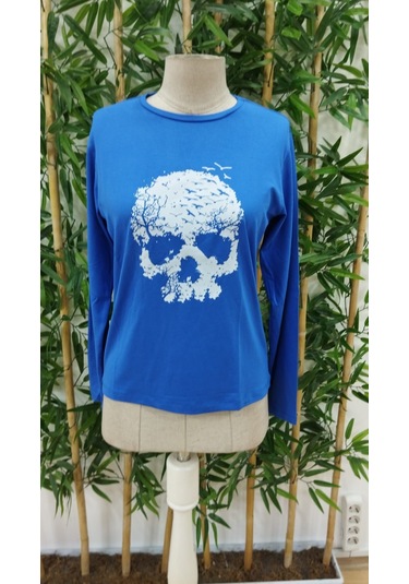 Leyla Sanat Sanata Yeni Bir Bakış Açısı Kadın Uzun Kollu Bisiklet Yaka Ayçiçeği Desenli Viskon Bluz Mavi Leyla Sanat Sanata Yeni Bir Bakış Açısı Kadın Uzun Kollu Bisiklet Yaka Ayçiçeği Desenli Viskon Bluz Mavi