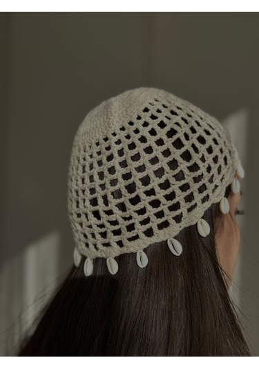 Kadın El Örgüsü Üçgen Bandana Saç Aksesuarı Bej