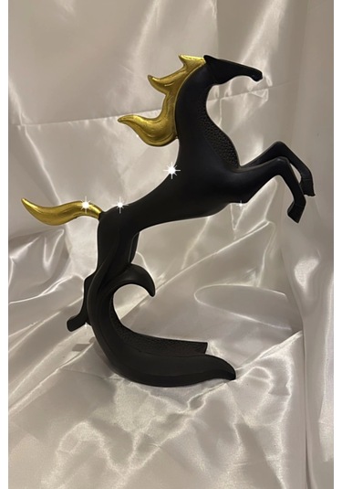 Avatar Kaideli Kübik Şahlanan Uçan At Siyah