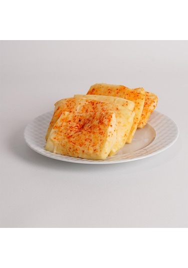 Tam Yağlı Biberli Hellim Peyniri 500 Gr
