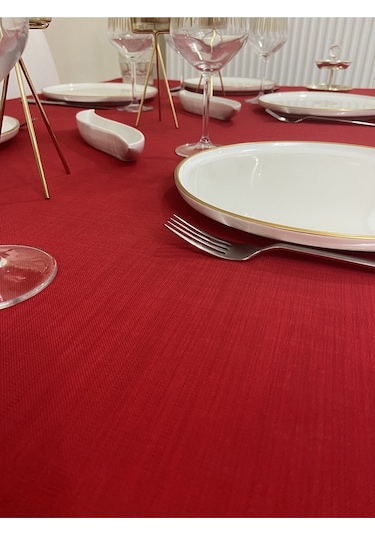 Keten Görünümlü Dertsiz Masa Örtüsü Kırmızı 13 Parça