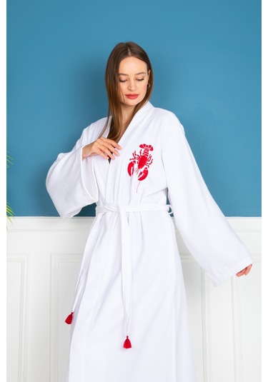 Kırmızı Istakoz Nakışlı Kimono & Kaftan Beyaz