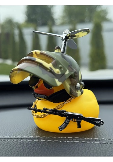 Stikerok Aracın İçinde Kasklı Ve Gözlükleri Olan Ördek 434376229