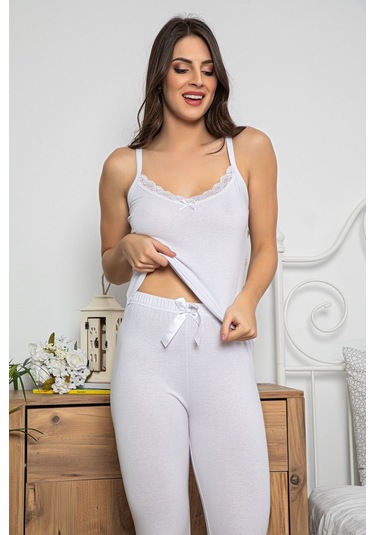 Kadın Beyaz Renkli Dantel Detaylı Şortlu Ve Taytlı Pijama Takımı 3'lü Set 75020 Beyaz
