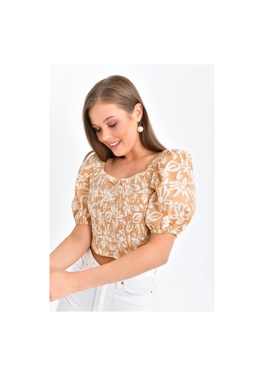 Kadın Çiçek Desenli Gipe Detay Balon Kol Crop Bluz CAMEL