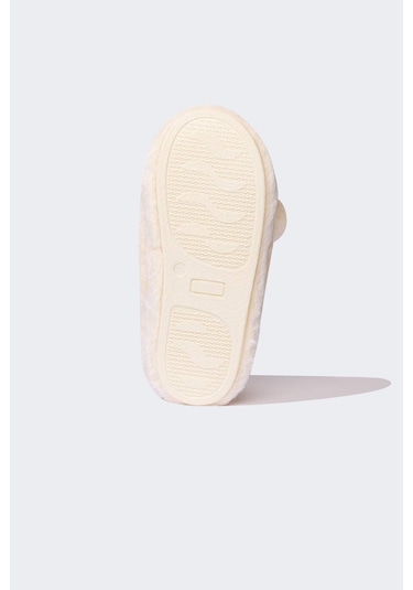 DeFacto Kız Çocuk Düz Taban Panduf D3444A824WNBG47 Bej