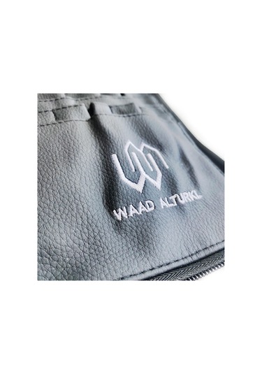 25 Cepli Pu Deri Makyaj Fırça Kemeri - Sanatçı Kemer Askısı Ve Tutucuyla Kozmetiklerinizi Düzenleyin