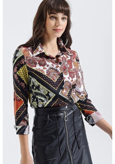 Kadın Siyah Modern Tarz Desenli Uzun Kollu Gömlek Siyah - Ekru