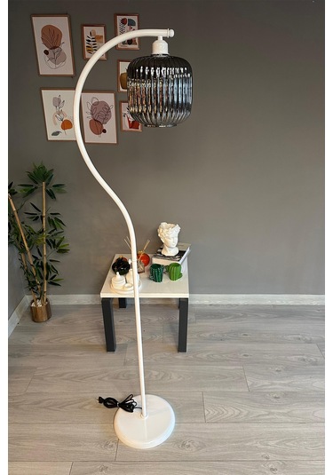 Mopa Beyaz Gövde Füme Cam Lambader Modern Dekoratif Metal Oturma Odası Çalışma Odası Zemin Lambası Füme