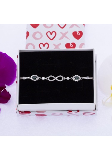 Nagiss Sonsuzluk Model Oval Yeşil Zirkon Taşlı 925 Ayar Gümüş Kadın Bileklik