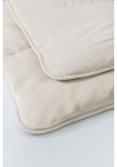 Yataş Bedding Macaron Tek Kişilik Wellsoft Yorgan - Krem