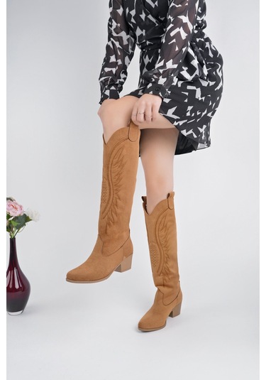 Muggo Rodeo Dikiş Detaylı Kalın Topuklu Kovboy Kadın Çizme TABA SÜET