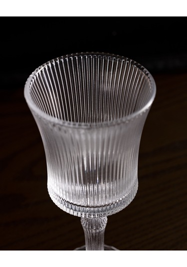 Paris 4'lü Kırmızı Şarap Kadehi Seti - 265 Ml - Şeffaf 8684427060148 Çok Renkli