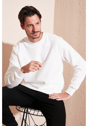 Buratti Pamuklu Bisiklet Yaka Regular Fit Basic Erkek Sweat 5905521 Ekru