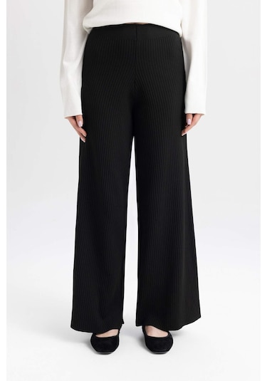 Defacto Relax Fit Triko Pantolon Beli Lastikli Basic Düz Geniş Paça Y1325AZ24AUBK81 Siyah