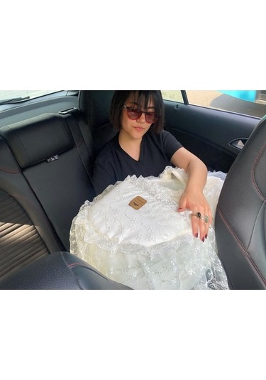 Sema Baby Fistolu Güpürlü Lüks Yenidoğan Bebek Yatağı - Ekru