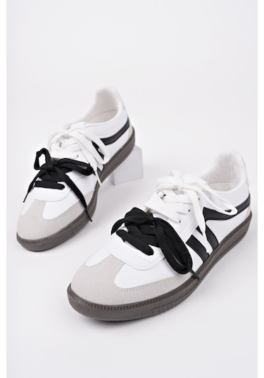 Muggo Retro Çift Bağcıklı Günlük Kadın Sneaker Spor Ayakkabı Beyaz - Siyah Muggo Retro Çift Bağcıklı Günlük Kadın Sneaker Spor Ayakkabı Beyaz - Siyah