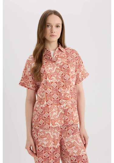 DeFacto Regular Fit Desenli Kısa Kollu Gömlek C9621AX25SPOG269