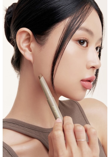Pratik Uygulanan Çift Taraflı Kontür Stick Perıpera V Shading Blending Stick 002 Deep Brown