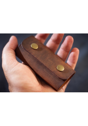 Kişiye İsme Özel İsimli Hakiki Deri Çıtçıtlı Anahtarlık Camel