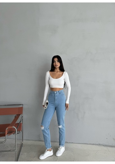 Kadın Mavi Likralı Diz Yırtmaçlı Dar Paça Jean Lazer Yırtıklı Kot Pantolon Mavi