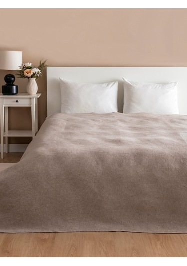 Diadora Dokuma Şardonlu Çift Taraflı Battaniye Bej