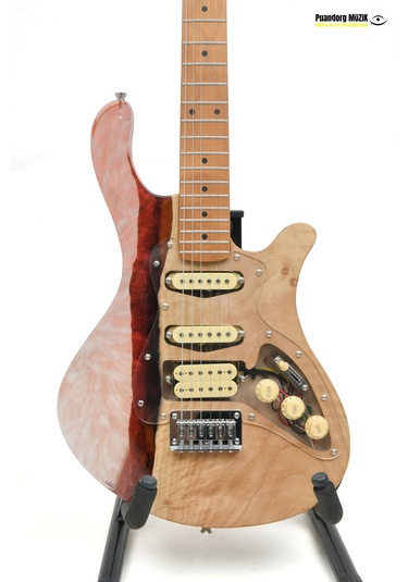 Elektro Gitar Custom Epoksi & Yıllanmış Ağaç Kişiye Özel Kırmızı