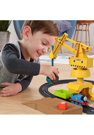 Thomas Ve Arkadaşları Carly'Nin Geçidi Oyun Seti Sür-Bırak Trenli