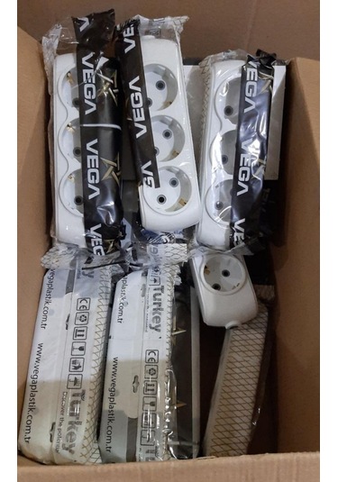 42  Adet 3'lü Topraklı Klemensli Grup Priz