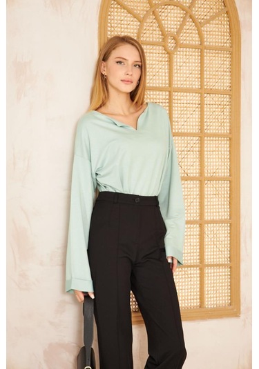 Kadın Ekstra Uzun Duble Kol / Yakası Yırtmaçlı Salaş Sweatshirt Bluz 3470190 Mint