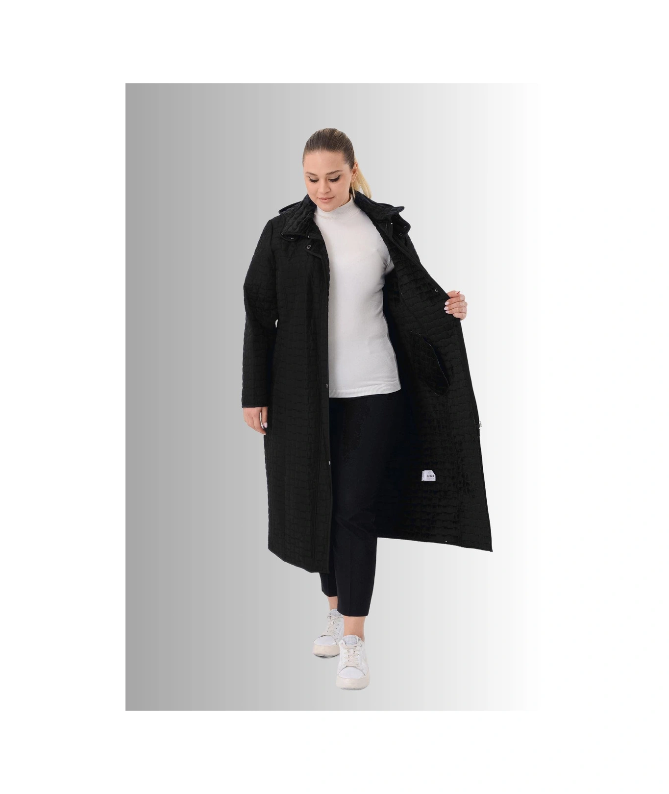 Büyük Beden Siyah Renkli Kapşonlu Uzun Kapitone Mont Siyah