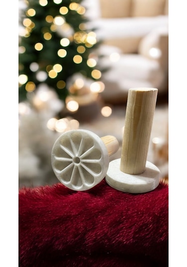 Papatya Desenli Kurabiye Aparatı 7,5 Cm Beyaz