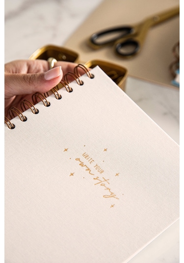 A5 Spiralli Sert Kapak Keten Düz Çizgisiz Tarihsiz Not Defteri Krem Krem