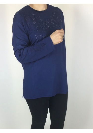 Kadın Likralı Turlu Viskon Büyük Beden Yaka Ve Kolağzı Taşlı Ve İşlemeli Bluz Mavi