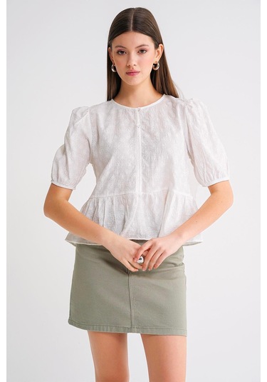 4688 Kadın Balon Kol Çiçek Desenli Peplum Bluz Beyaz Beyaz