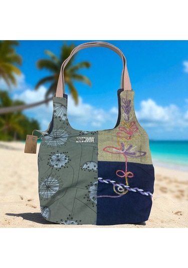 Vintage Renkli Salaş Etnik Orta Boy Plaj Günlük Kadın Kol Omuz Çantası 34 Cm X 37 Cm Mavi Vintage Renkli Salaş Etnik Orta Boy Plaj Günlük Kadın Kol Omuz Çantası 34 Cm X 37 Cm Mavi