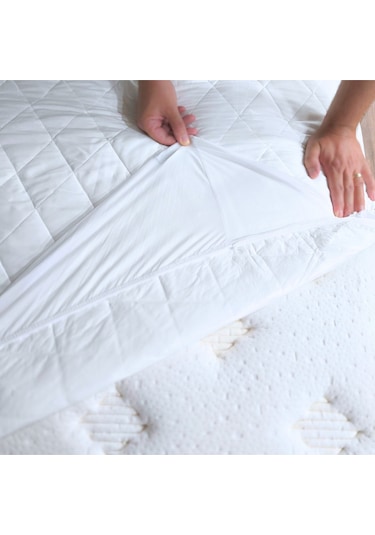 Çift Kişilik 180x200 Su Geçirmez Fitted Lastikli Yatak Koruyucu Alez Kapitone Silikon Elyaf Beyaz