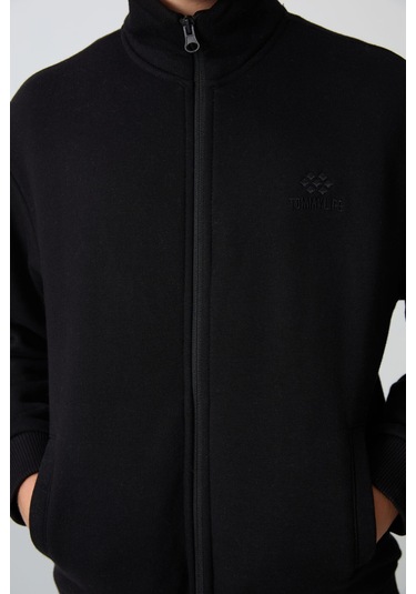 Tommy Life Siyah Pamuklu Kalın İçi Tüylü Yumuşak Dokulu Standart Fit Nakışlı Erkek Çocuk Eşofman Takım - 11256 Siyah