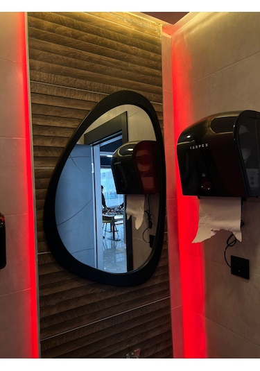 Dekoratif Ayna Siyah Çerçeve 70x50 Buzkan Siyah