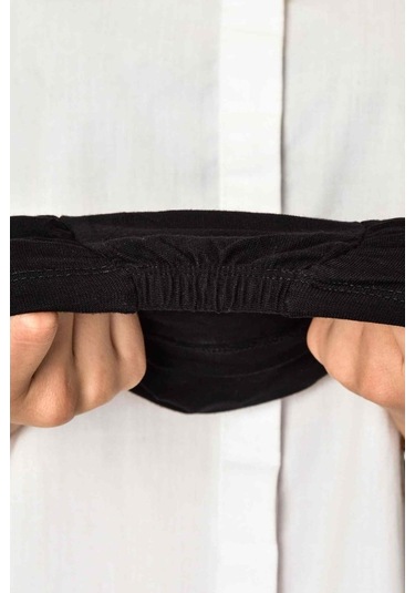 Geçmeli Dikişli Bone Siyah Çok Renkli