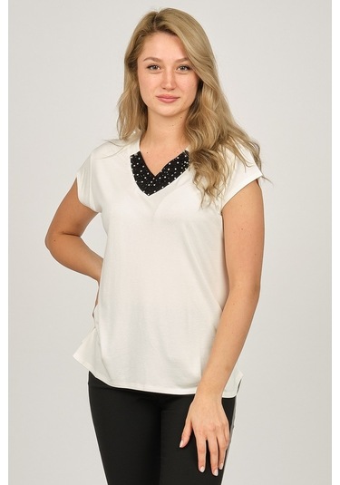 Sistas Kadın İşlemeli V Yaka Bluz 6690122 Ekru-Ekru